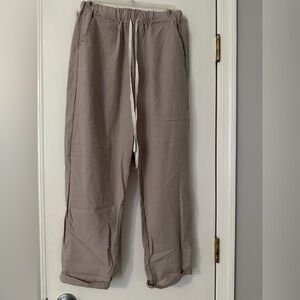 Women’s Amazon Tapered Leg Linen Pants